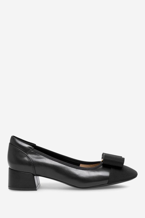 Gino Rossi Елегантни обувки Gino Rossi ЧЕРЕН