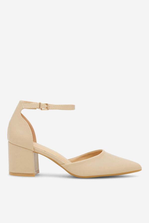 Jenny Елегантни обувки Jenny БЕЖОВ