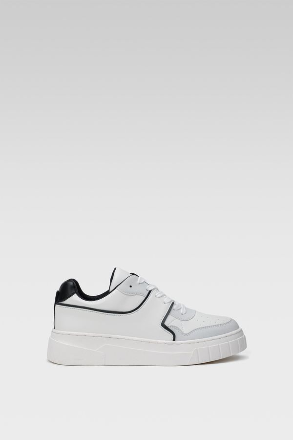 Jenny Fairy Половинки обувки Jenny Fairy Бял