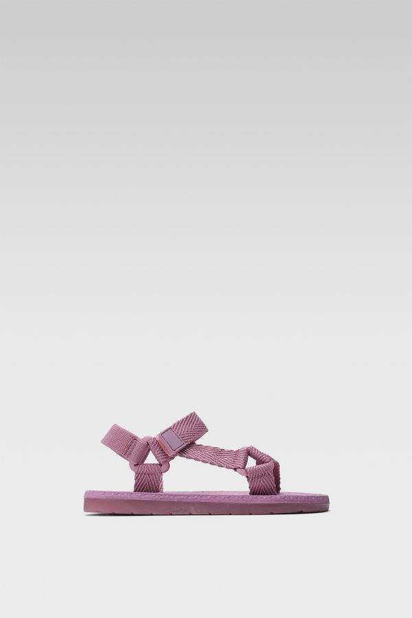 Nelli Blu Сандали Nelli Blu Светлорозов