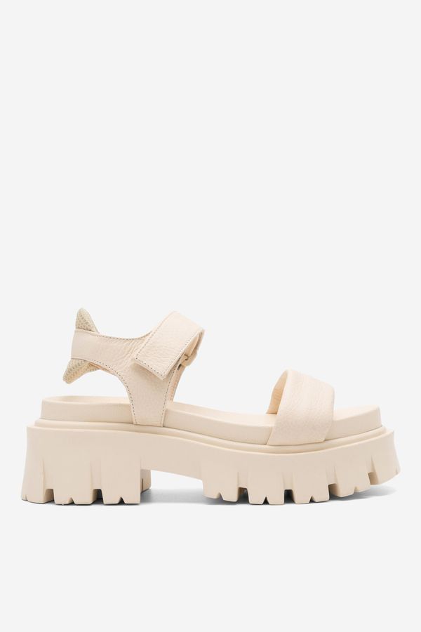 Badura Сандали Badura БЕЖОВ