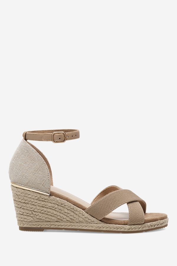 Clara Barson Сандали Clara Barson БЕЖОВ