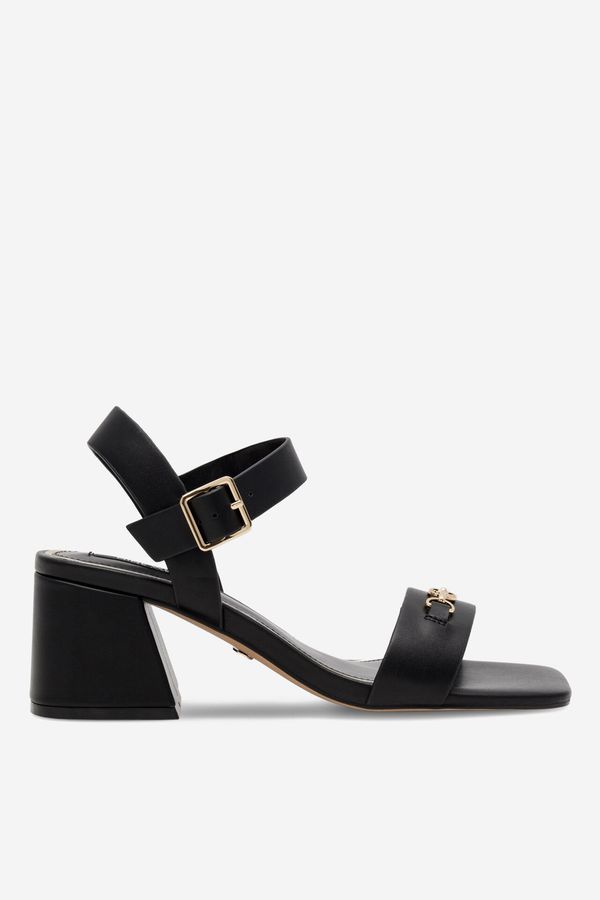 NINE WEST Сандали NINE WEST ЧЕРЕН