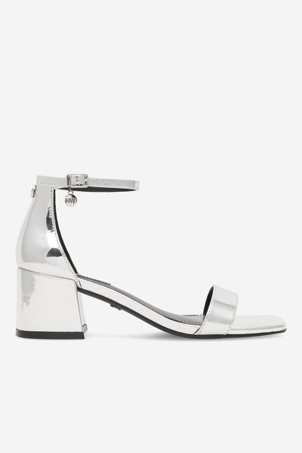 NINE WEST Сандали NINE WEST СРЕБРИСТ