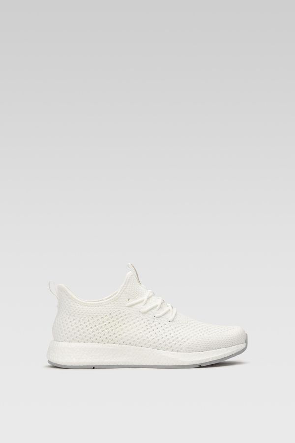 Sprandi Спортни обувки Sprandi Бял