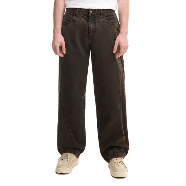 Cropp Cropp - Дънки loose - тъмнокафяво