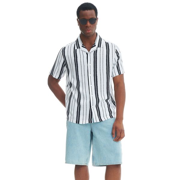 Cropp Cropp - Дънкови къси панталони - cин