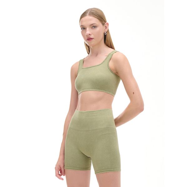 Cropp Cropp - Едноцветен топ - маслинено