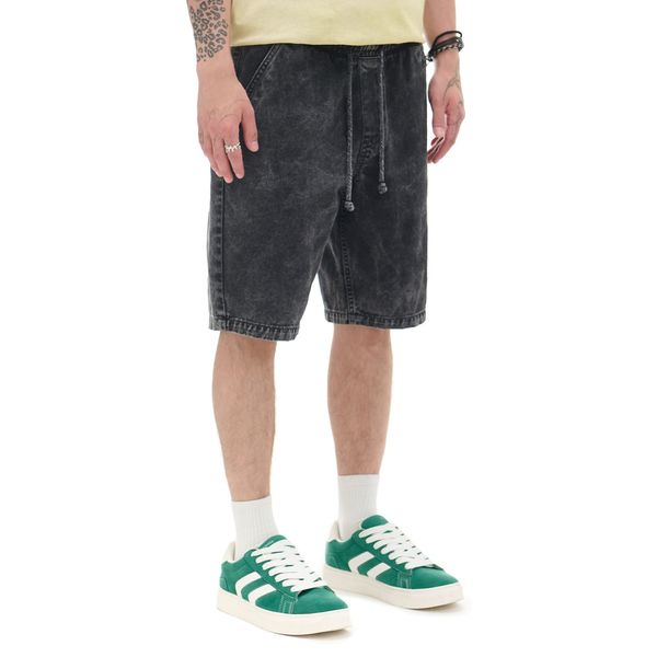 Cropp Cropp - къси панталонки - черeн