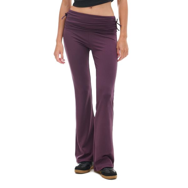 Cropp Cropp - Спортни панталони - тъмновиолетово