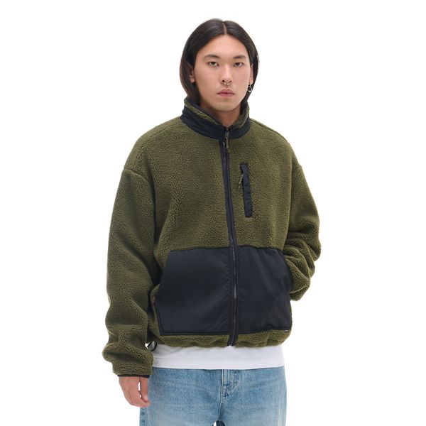 Cropp Cropp - Суитшър sherpa - маслинено