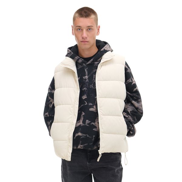 Cropp Cropp - Ватирана жилетка - кремаво