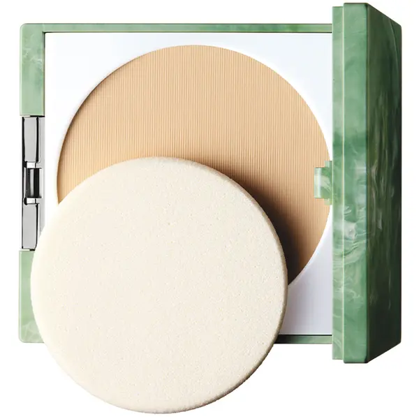 Clinique Clinique Almost Powder Makeup Broad Spectrum SPF 15