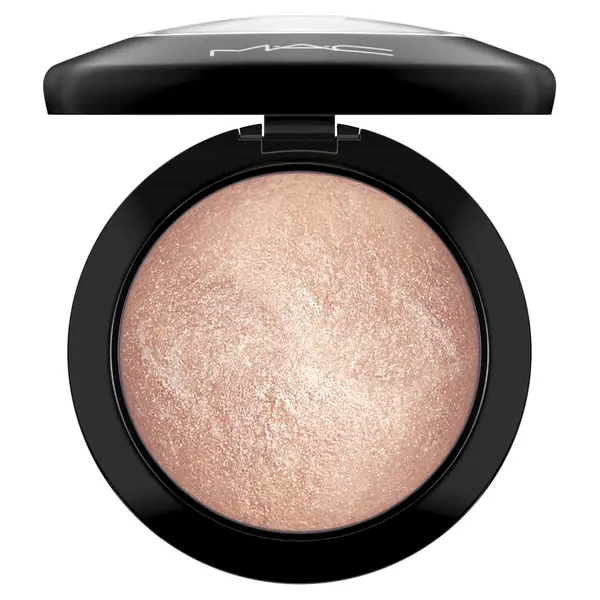 MAC MAC Mineralize Skinfinish