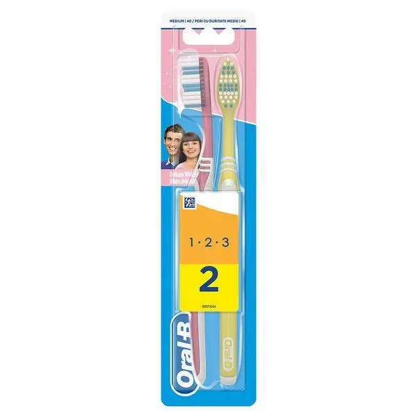 Oral-B Четка за зъби - Oral-B 3-Effect Delicate White, 40 Medium, 2 броя