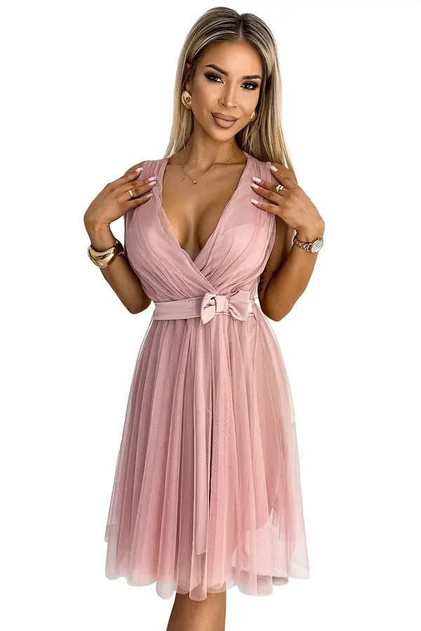 numoco basic 523-1 Tulle dress with a neckline and bow - dirty pink
