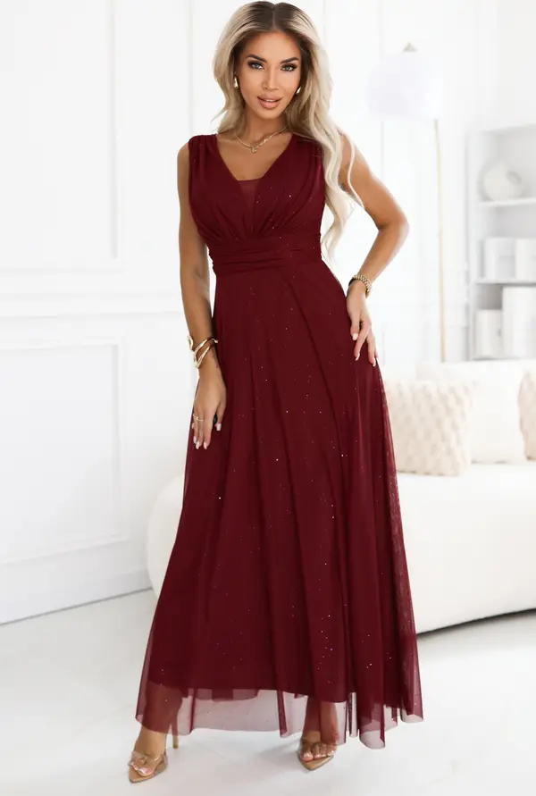 numoco basic 637-1 Long evening dress with a brocade accent and a deep neckline - burgundy