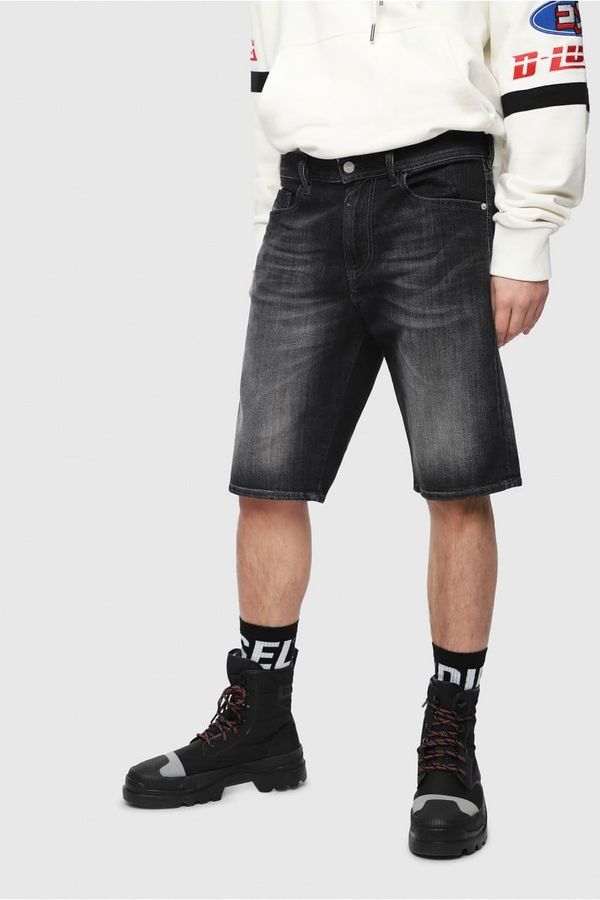 9011 DIESEL S.P.A.,BREGANZE 9011 DIESEL S.P.A.,BREGANZE Shorts - Diesel THOSHORT SHORTS black