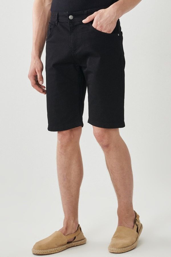 AC&Co / Altınyıldız Classics AC&Co / Altınyıldız Classics Men's Black Comfort Fit Relaxed Fit 5-Pocket Flexible Denim Jeans Shorts
