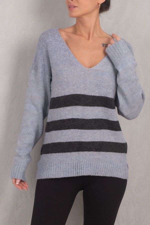 armonika armonika Women's Baby Blue Lily V-Neck Striped Knitwear Sweater