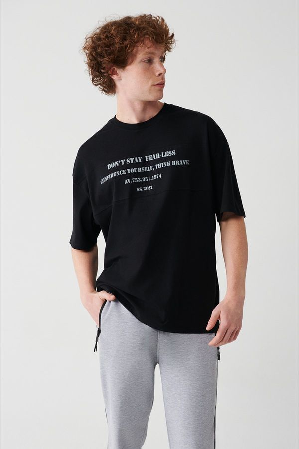 Avva Avva Men's Black Oversize 100% Cotton Crew Neck T-Shirt with text printed on the front
