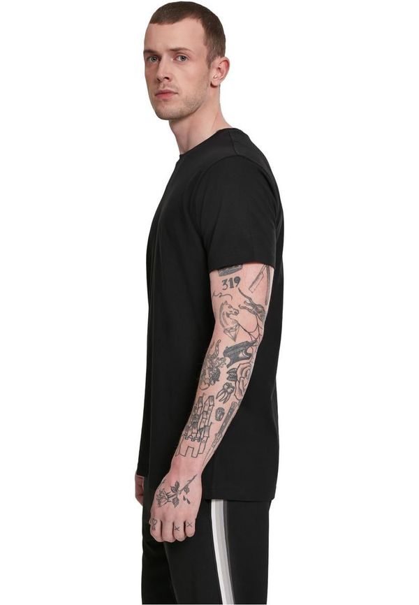 UC Men Basic Black T-Shirt