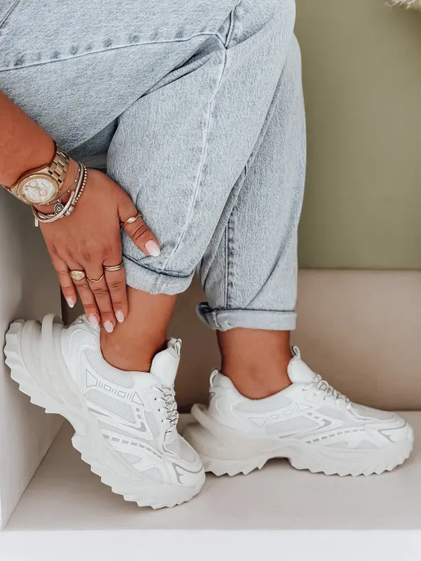 DStreet Бели дамски ниски маратонки