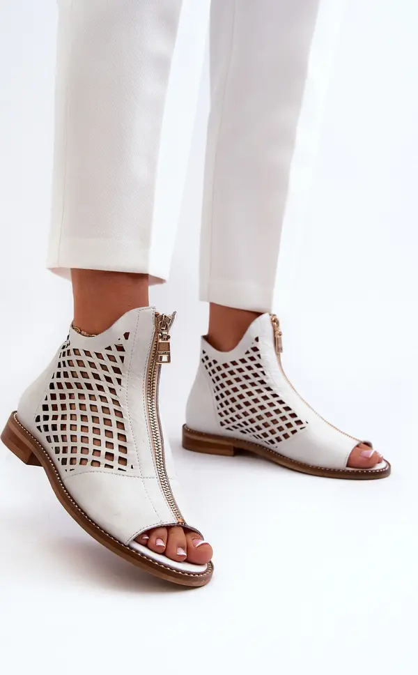Zazoo Бели кожени сандали с връзки и цип Zazoo 977/L