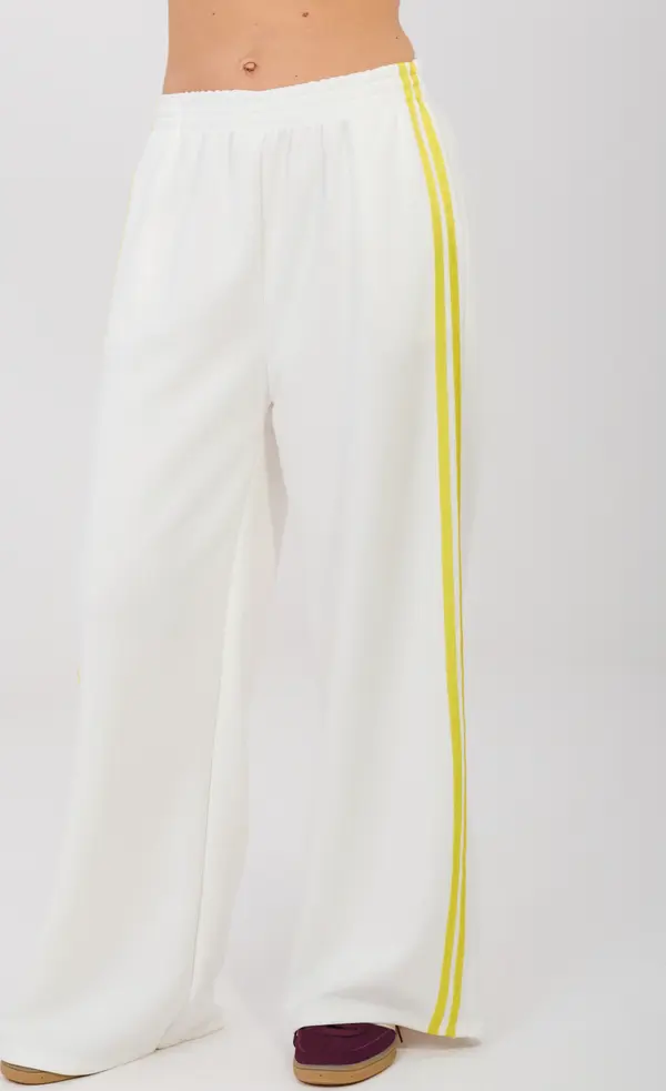 RUE PARIS Бели спортни панталони с райета