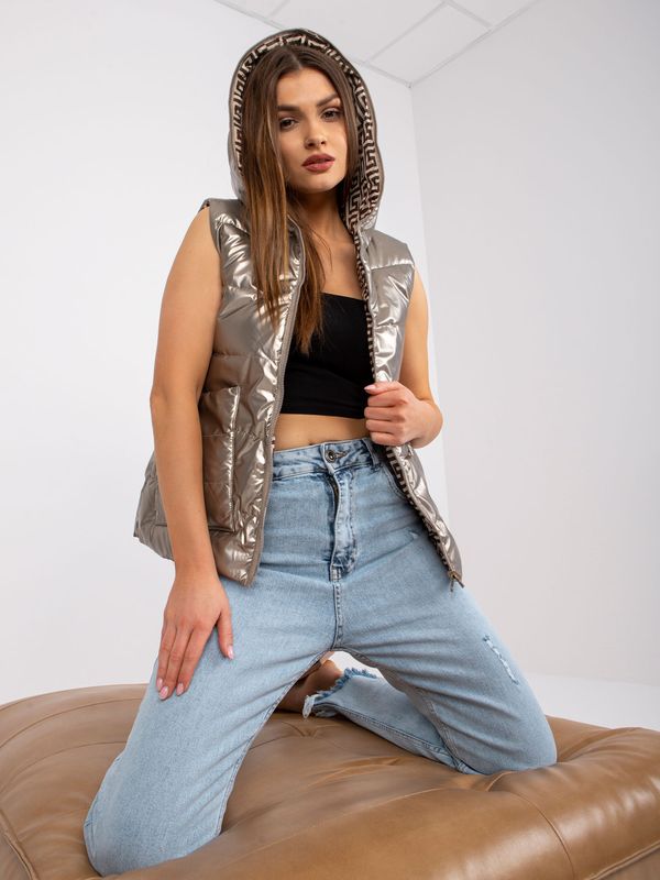 Yups Бежова жилетка Yups cx4291. R12