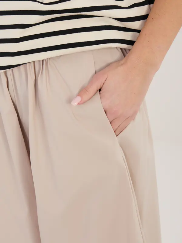 RUE PARIS Бежови панталони RUE PARIS