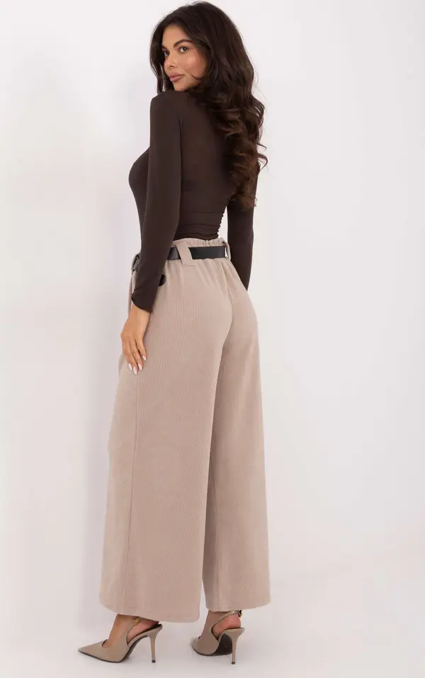 RUE PARIS Бежови широки панталони