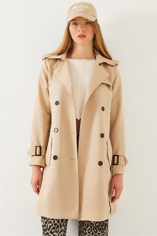 Bianco Lucci Bianco Lucci Women's Back Aller Detail Buckle Trench Coat 2459