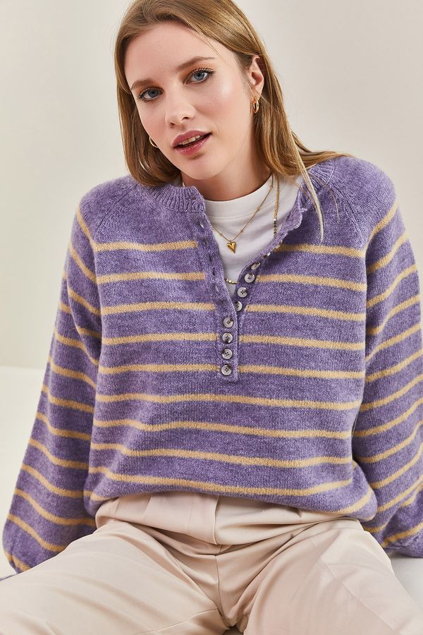 Bianco Lucci Bianco Lucci Women's Buttoned Collar Turtleneck Striped Knitwear Sweater