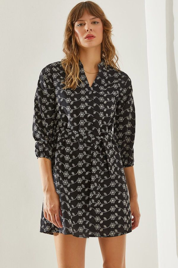 Bianco Lucci Bianco Lucci Women's Embroidered Collar Belted Mini Dress