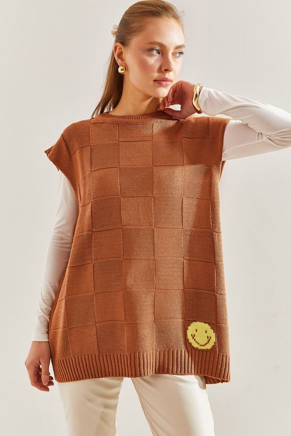 Bianco Lucci Bianco Lucci Women's Emoji Embroidered Knitwear Sweater