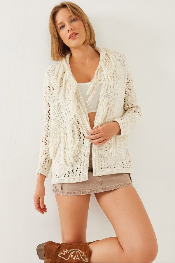 Bianco Lucci Bianco Lucci Women's Fringed Knitted Cardigan