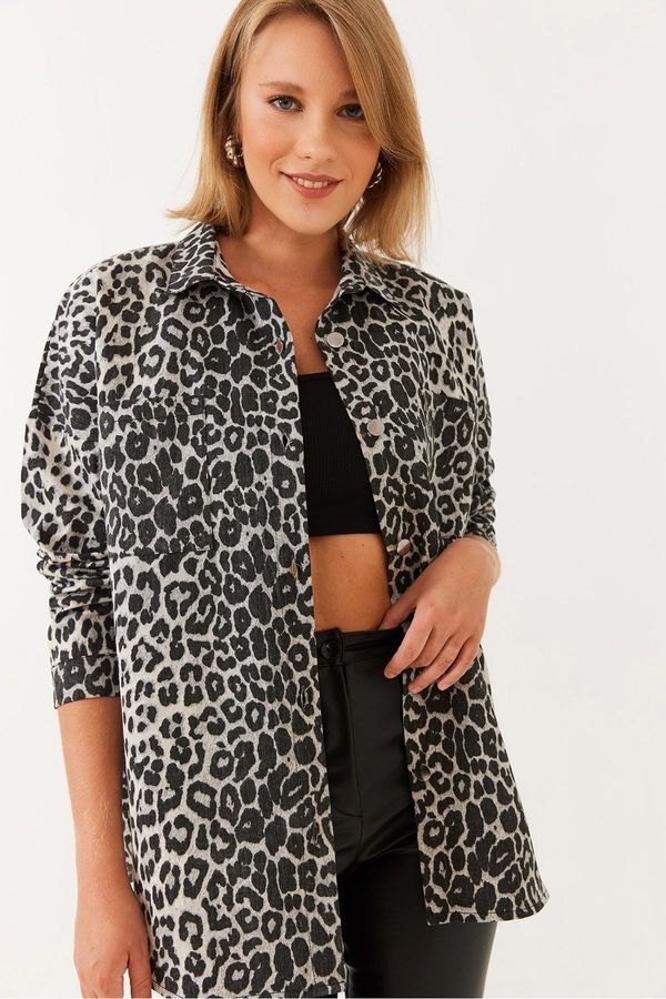 Bianco Lucci Bianco Lucci Women's Gabardine Leopard Denim Jacket
