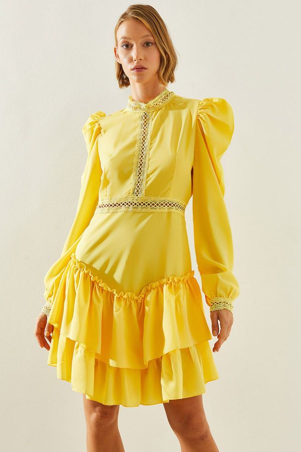 Bianco Lucci Bianco Lucci Women's Lace Detailed Layered Ruffle Skirt Dress 22200