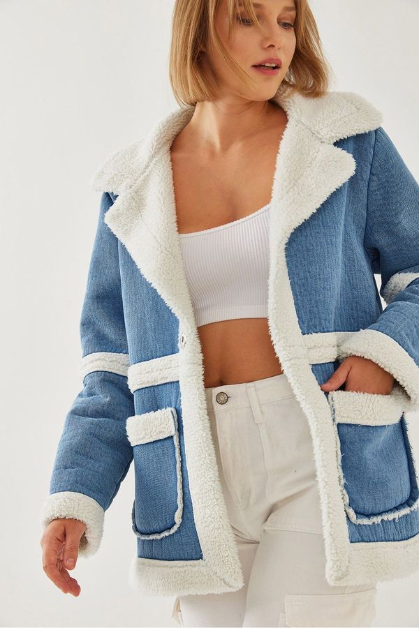 Bianco Lucci Bianco Lucci Women's Lamb Laminated Double Pocket Coat 2450