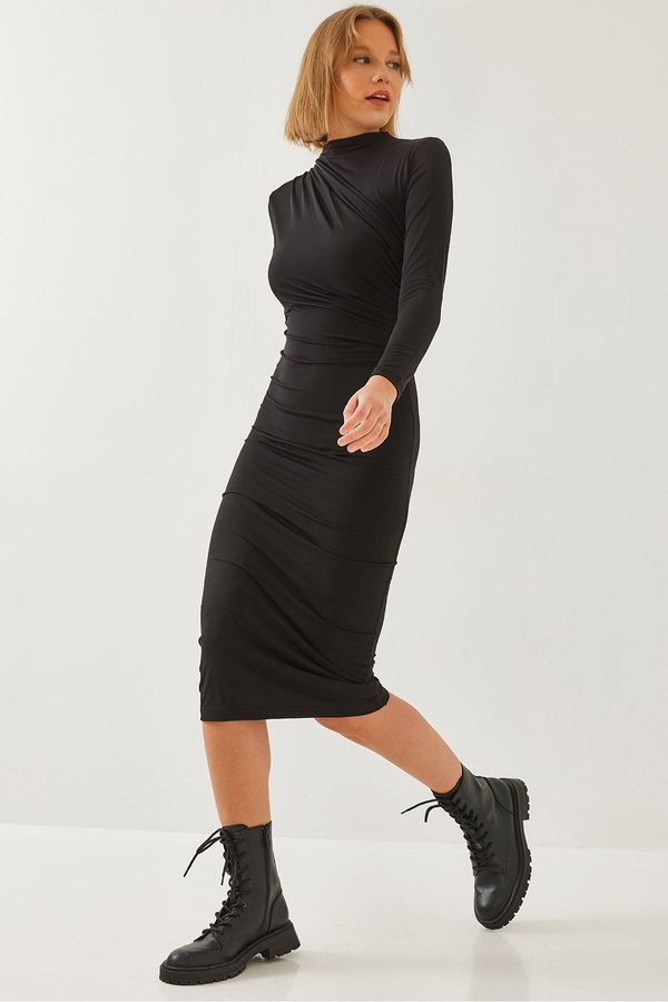 Bianco Lucci Bianco Lucci Women's Long Pleated Dress 377