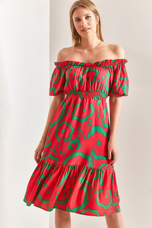 Bianco Lucci Bianco Lucci Women's Madonna Collar Elastic Waist Dress