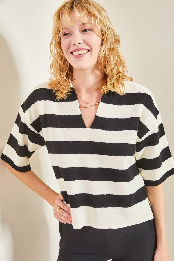 Bianco Lucci Bianco Lucci Women's Polo Neck Striped Oversize Knitwear Sweater