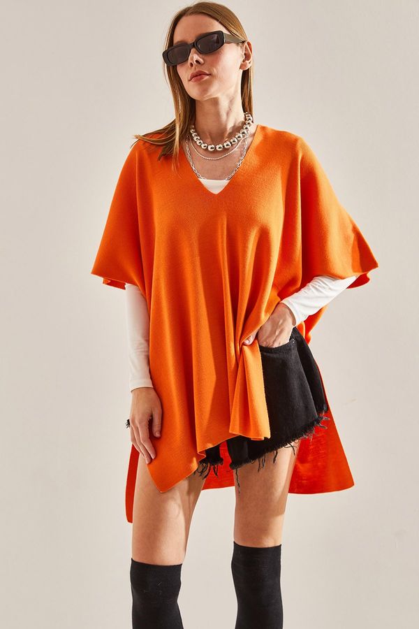 Bianco Lucci Bianco Lucci Women's Poncho Sweater