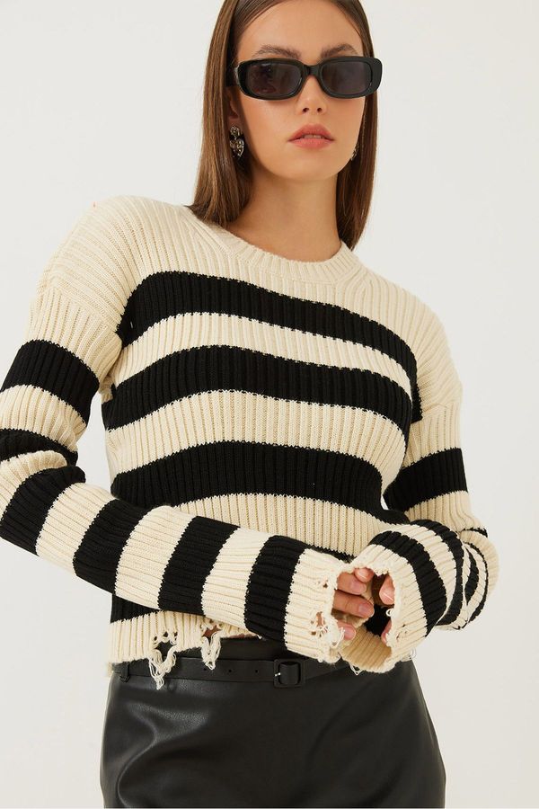 Bianco Lucci Bianco Lucci Women's Ripped Detail Striped Sweater