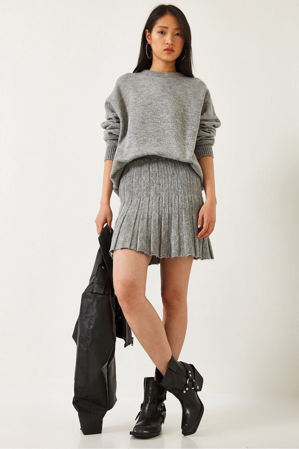 Bianco Lucci Bianco Lucci Women's Skirted Knitwear Bottom Top Suit 1010