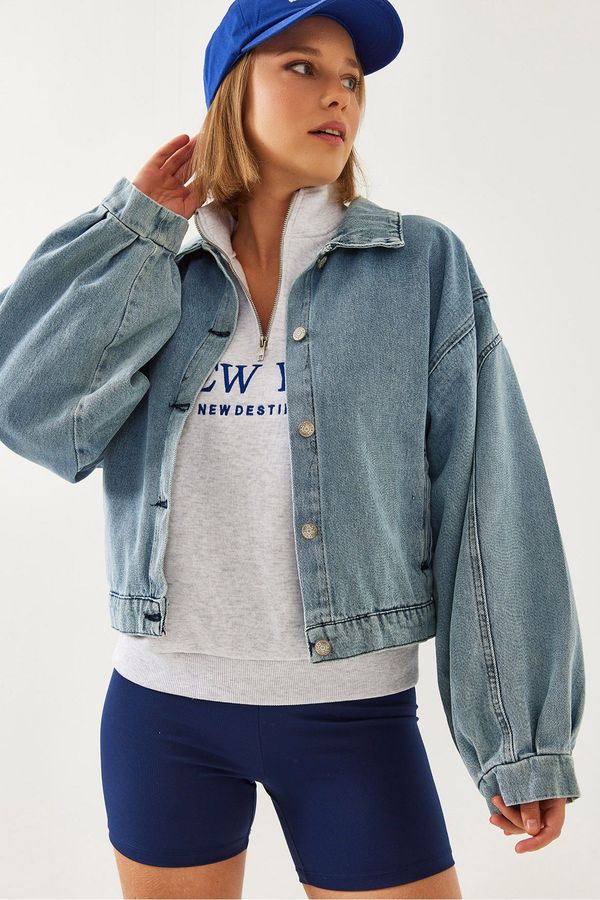 Bianco Lucci Bianco Lucci Women's Sleeve Pleat Detail Denim Jacket 2437