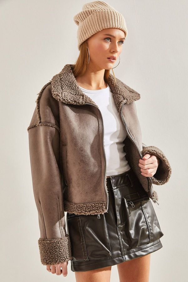 Bianco Lucci Bianco Lucci Women's Sleeve Pleat Detail Laminated Wood Bark Coat 2335