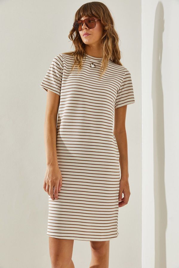 Bianco Lucci Bianco Lucci Women's Striped Seersucker Dress