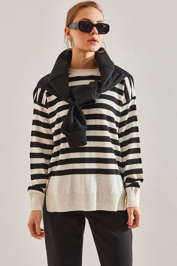 Bianco Lucci Bianco Lucci Women's Striped Sweater